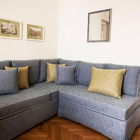 Pagrati Hilton Location Bentzi Family Suite 5 Атина Екстериор снимка
