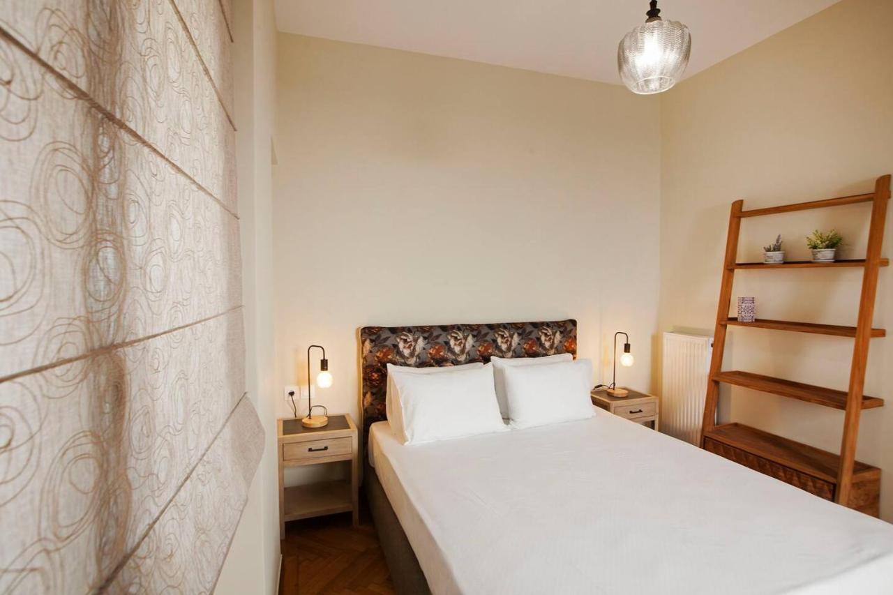 Pagrati Hilton Location Bentzi Family Suite 5 Атина Екстериор снимка